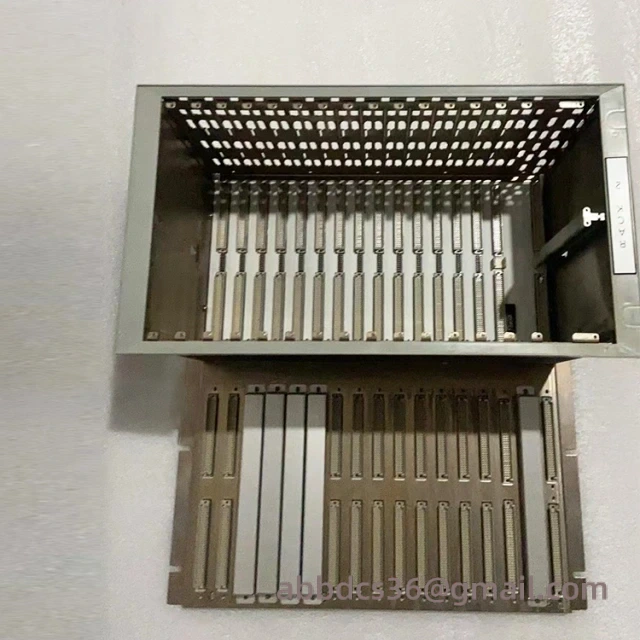 Module front panel