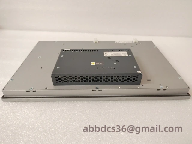 Module front panel