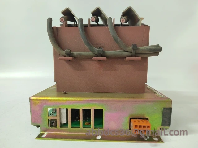 ABB KUC711AE01 front panel