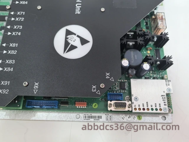 Module front panel