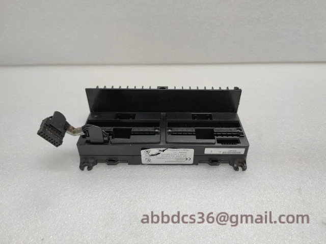 GE IC670CHS001E Module Front Panel