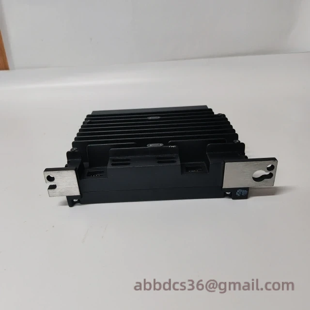 GE IS420UCSBH4A Front Panel