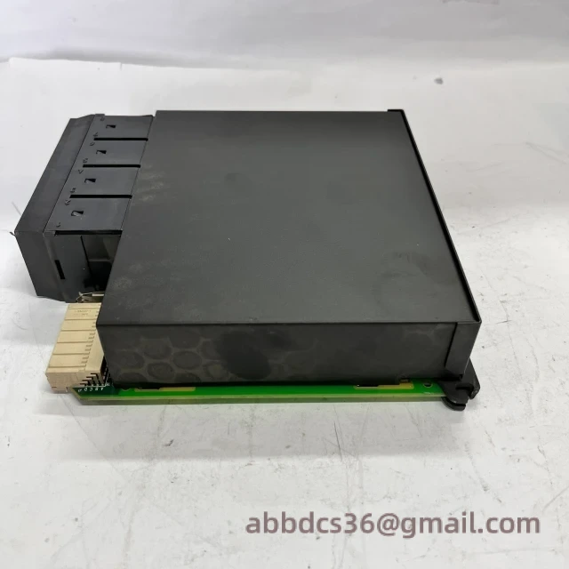 GE UR6TH Front Panel