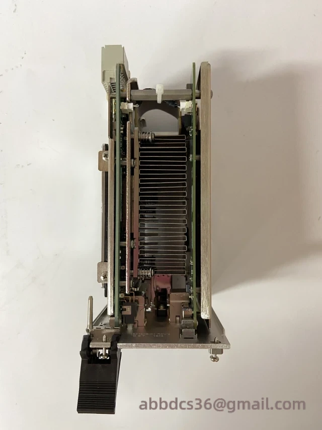 PXIE-8840QC Rear Connections