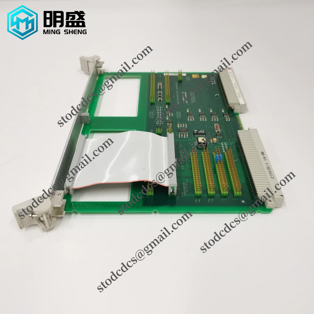 ABB 500TRM02 模块特写