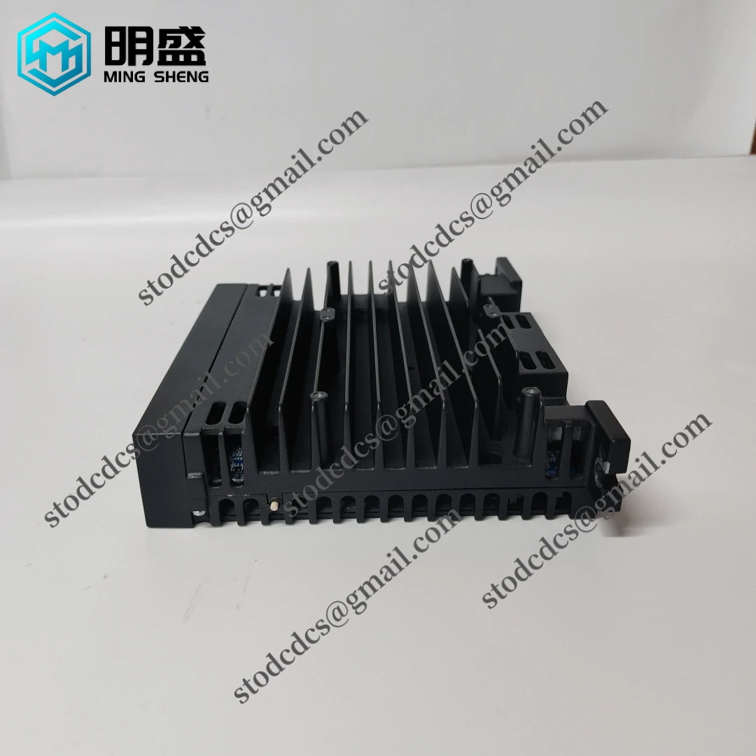 GE IS420UCSBH4A控制器正面视角