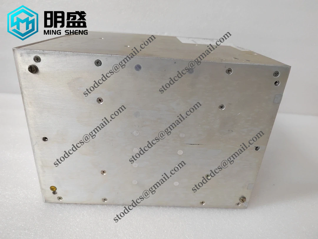 Schneider REF542PLUS 1VCF752000 模块特写