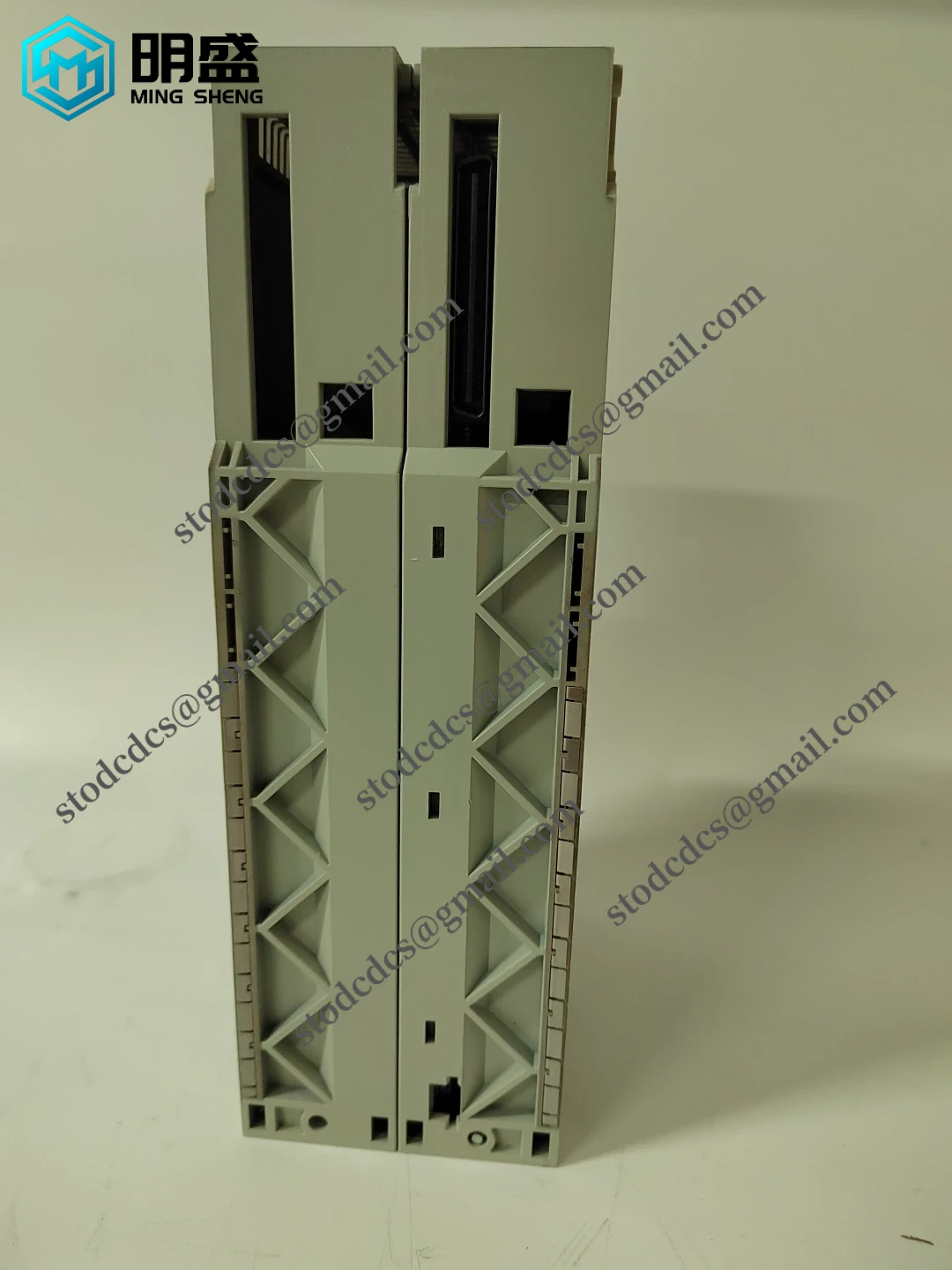 SCHNEIDER 140CPU67160