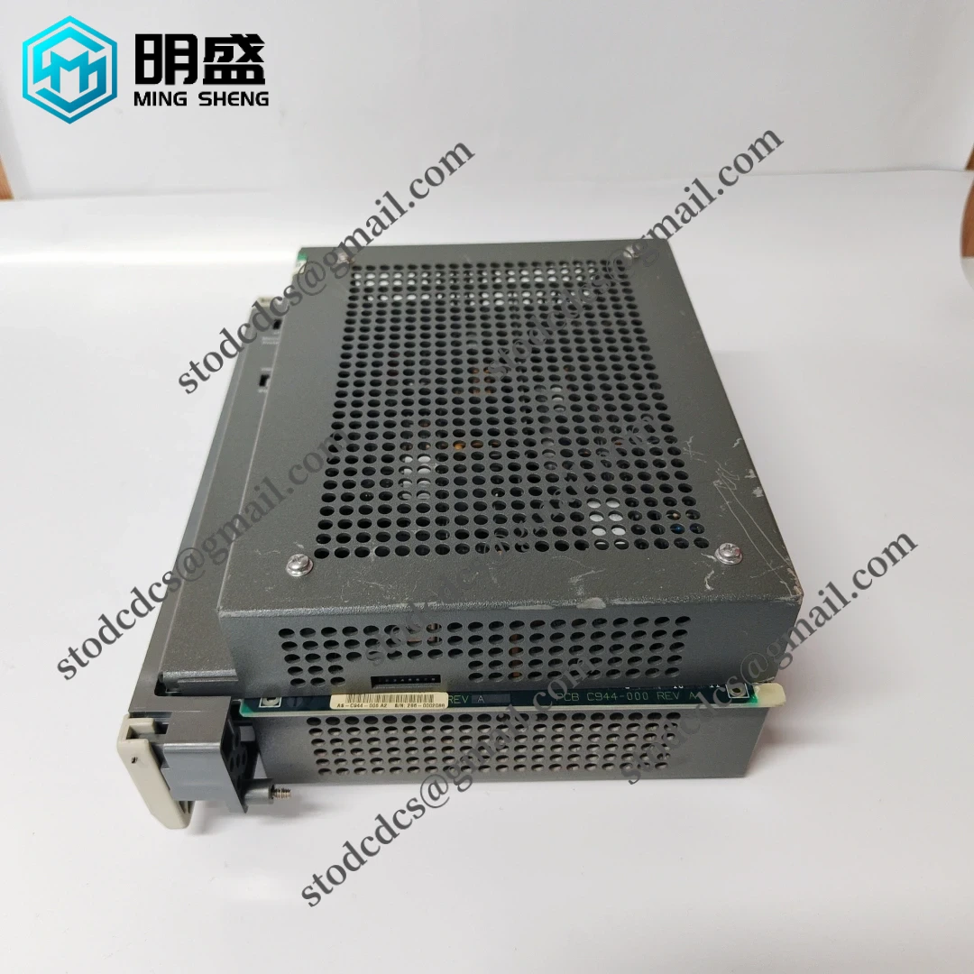 SCHNEIDER PC-E984-685