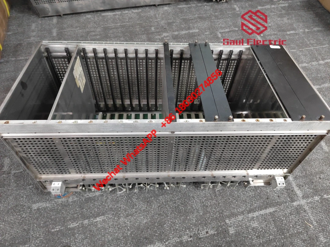 Close-up of ALSTOM AM164 connectors